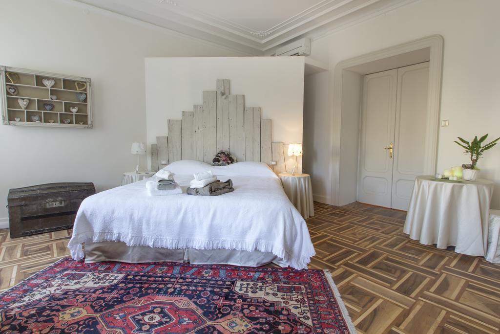 Guest house Piazza Venezia Le *