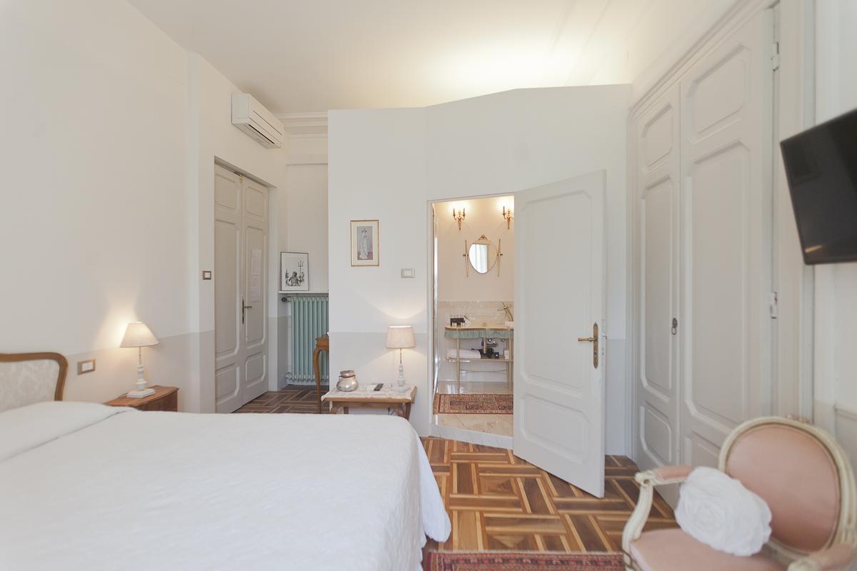 Piazza Venezia Le Guest house