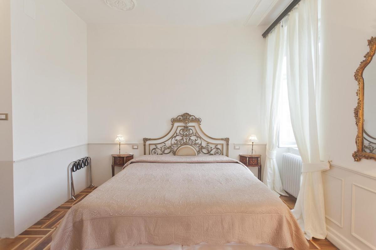 Gasthof Piazza Venezia Le *